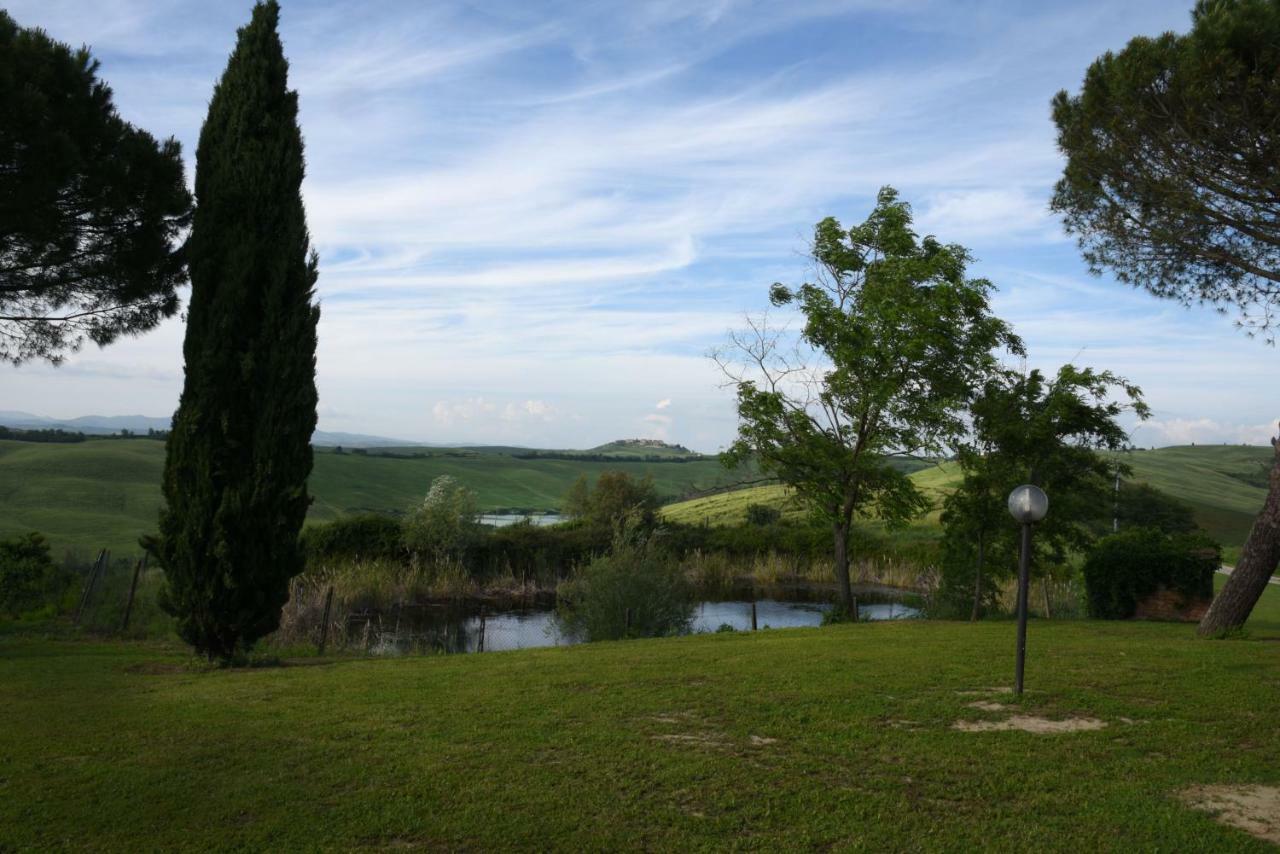 Podere Il Granaio - Crete Senesi - Tuscany Siena Luaran gambar